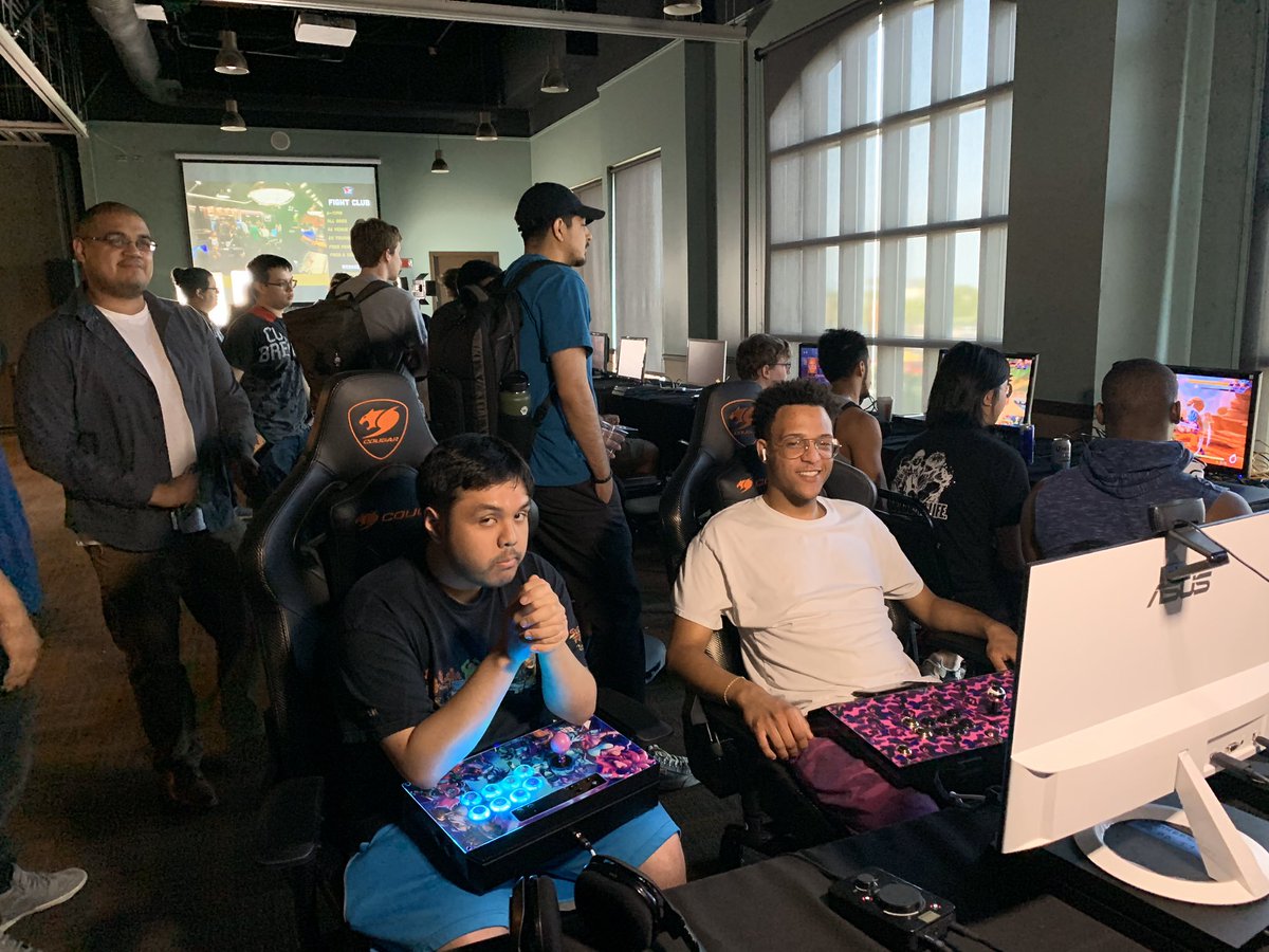 GWeSportsSCH's tweet photo. Tonight at @GWeSports Schaumburg
Join us for our FREE weekly event
#FightingGameWorks No. 47
Practice for this weekend's "Marvel Mayhem" with
@BDE_gg!
+Free Brackets for Smash Ultimate, Melee, Tekken&more!
601 N. Martingale Rd.
Suite 115 Schaumburg, IL
#GameWorks https://t.co/6vTeYArb8b