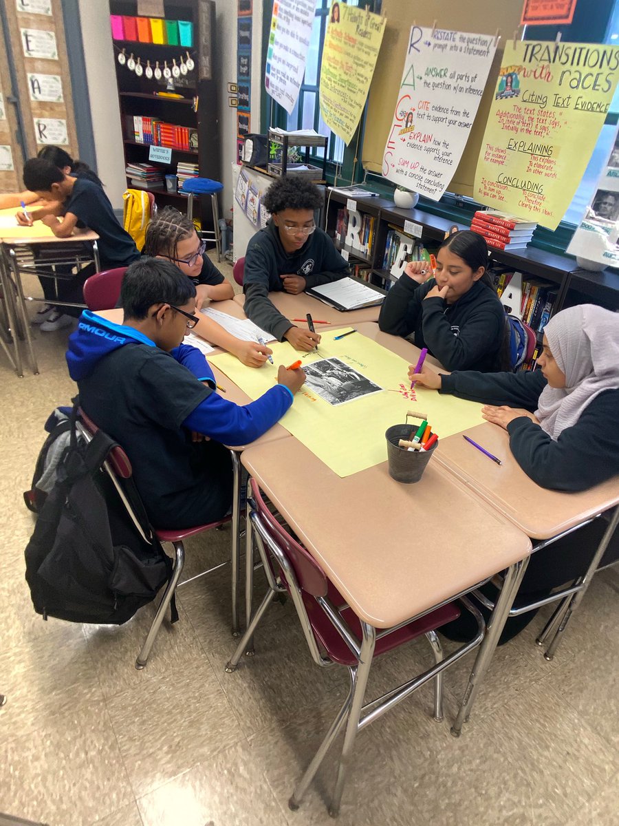 8th grade ELA students engaged in the Question Formulation Technique. #engagmentmatters #higherorderthinking #academicdiscourse #msqi @D32Bushwick
