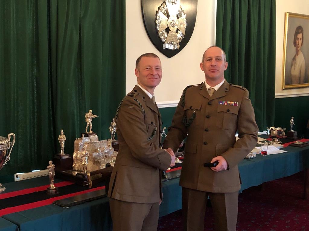 CO_5RIFLES's tweet photo. Finally, truly humbling to present the QM with a bar to his LS&amp;GC. https://t.co/yuAiwetZKO