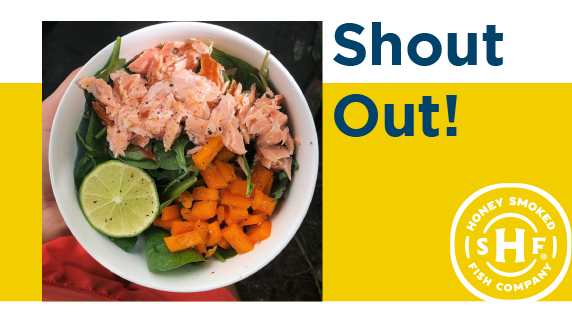 HoneySmokedFish's tweet photo. This salad by mindfulfuel (IG) has us yearning for summer! With mixed greens, bell pepper, lime juice, ground black pepper, mustard seed, garlic, coriander, &amp; topped off with Honey Smoked Salmon®, this salad looks flavorful and refreshing!  
#HoneySmokedFishCo #HoneySmokedSalmon https://t.co/DWtqTezFob
