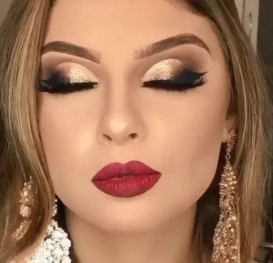 makeupcurso's tweet photo. Curso Maquiagem na web 👩‍💻💄
Promoção continua... De 99,90 por 39,90! Acesse o link: https://t.co/3CNEFEW6nF 
Para maiores informações.
#BocaRosa #maquiagem #cursodemaquiagem #makeup https://t.co/fY2F2wG7oE