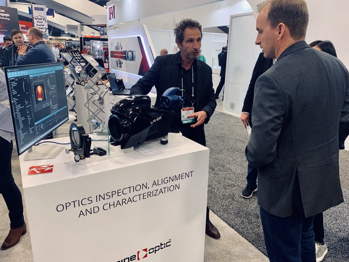 ImagineOptic's tweet photo. Xavier demonstrating the RFLEX LA 100 and WaveView 4 on Imagine’s Booth - come check it up #1437 - #PhotonicsWest #imagineoptic #HASO #RFLEX https://t.co/AmQuj16aJd
