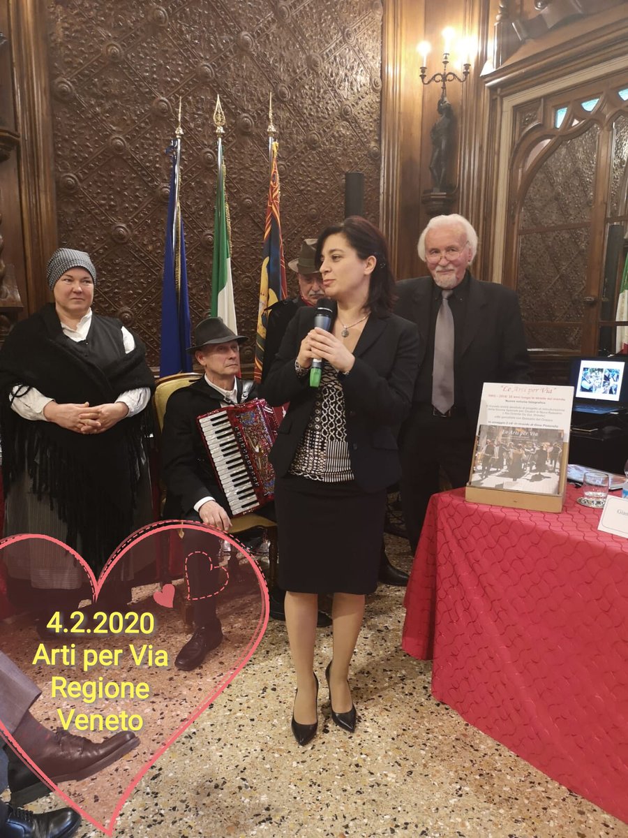 ilariabrunelli's tweet photo. Orgogliosa di rappresentare Bassano del Grappa accompagnando le Arti per Via in #Regione #Veneto. #raixe  #popoloveneto https://t.co/c6r1G9v3FO