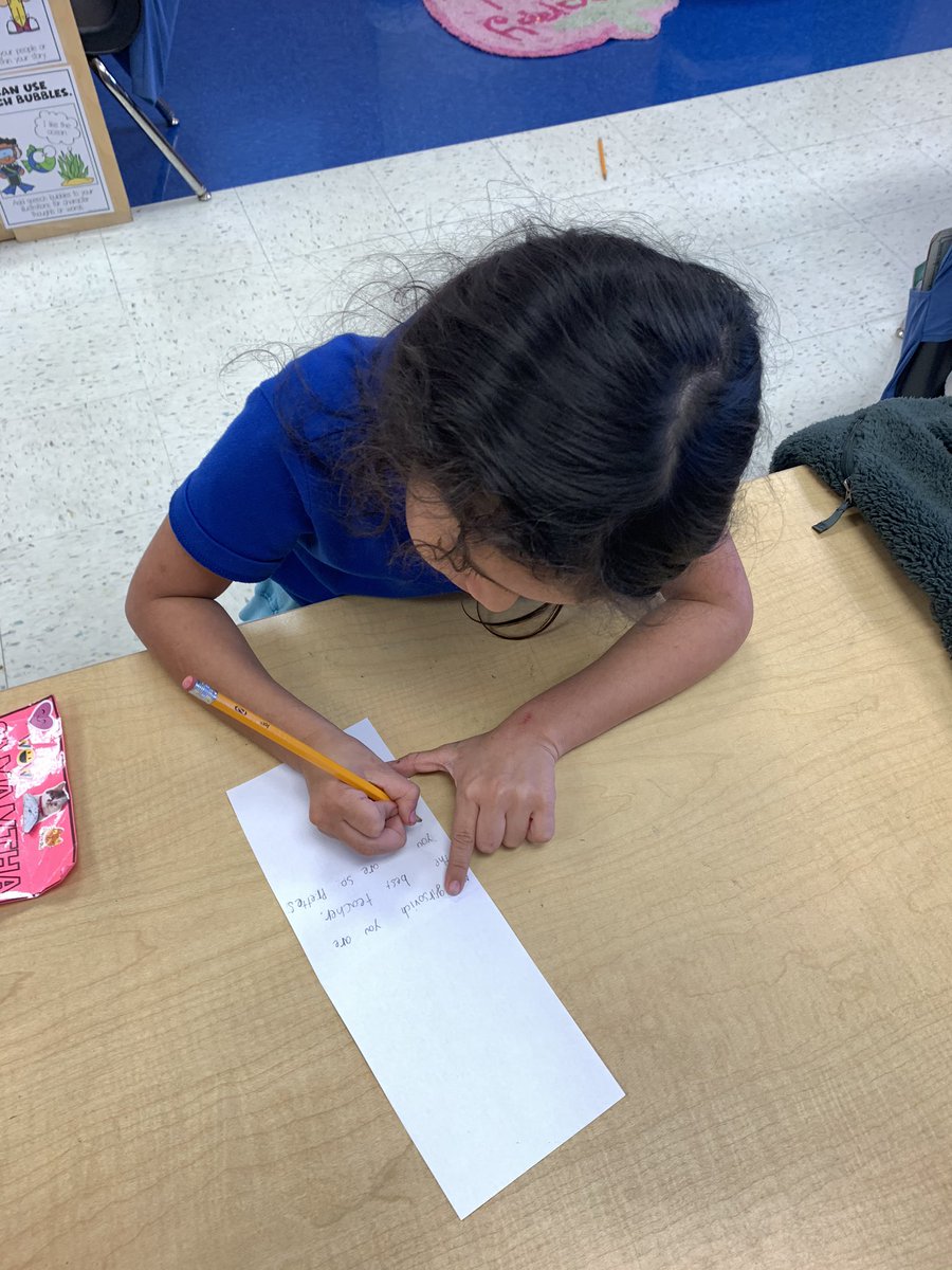 MsGsCuties's tweet photo. Kindness Challenge accepted! @KatieCarney317 these sweet babes were all smiles to give a nice note to another teacher💛 @MDE_Stars #KindnessMatters https://t.co/bVCzoazum2