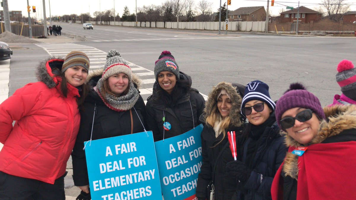 HawkinsLisa's tweet photo. Another successful day. Lots of continued support from families! https://t.co/z5BA7RaZAu