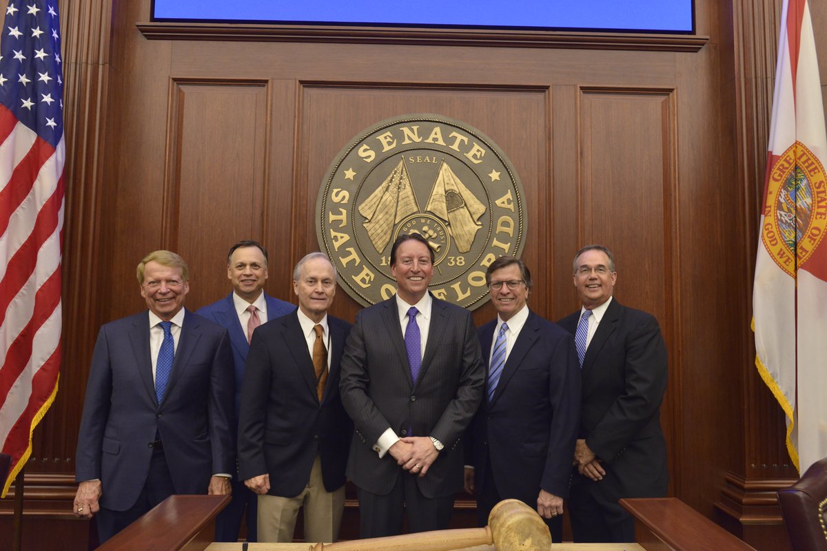 Honored to be a part of this great tradition - our returning Senate President picture. <a href="/MikeHaridopolos/">Mike Haridopolos</a> we missed you! #Reunion