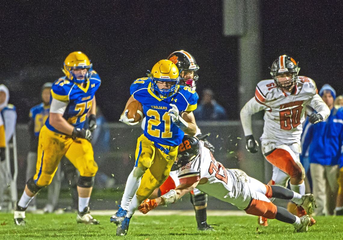 Justin Huss (@jdhuss21) on Twitter photo Thanks to God, my parents, coaches, and my teammates for helping me earn the opportunity to continue my athletic career in college. Happy to announce I will be playing for <a href="/WJFootball/">W&J Football</a>. Thank you for the opportunity <a href="/Coach_Luvara/">Vince Luvara</a> <a href="/Coach_Sirianni/">Coach Mike Sirianni</a>! Thanks to God, my parents, coaches, and my teammates for helping me earn the opportunity to continue my athletic career in college. Happy to announce I will be playing for <a href="/WJFootball/">W&J Football</a>. Thank you for the opportunity <a href="/Coach_Luvara/">Vince Luvara</a> <a href="/Coach_Sirianni/">Coach Mike Sirianni</a>!
