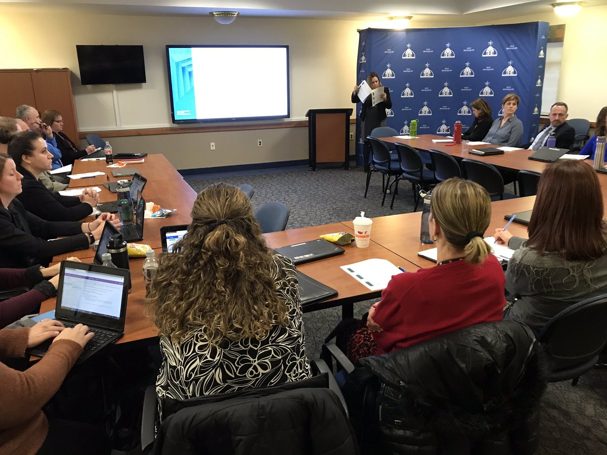 AaronJohnsonWI's tweet photo. Learning is a lifelong and never ending practice as evidenced by the @WestIrondequoit K-12 Leadership Team. Sharpening our saw with Anne McGinnis from @HarrisBeach after hours today.

#learningforalifetime 
#dedicatedservice 
#AllMeansAll https://t.co/BLcicmrcT4