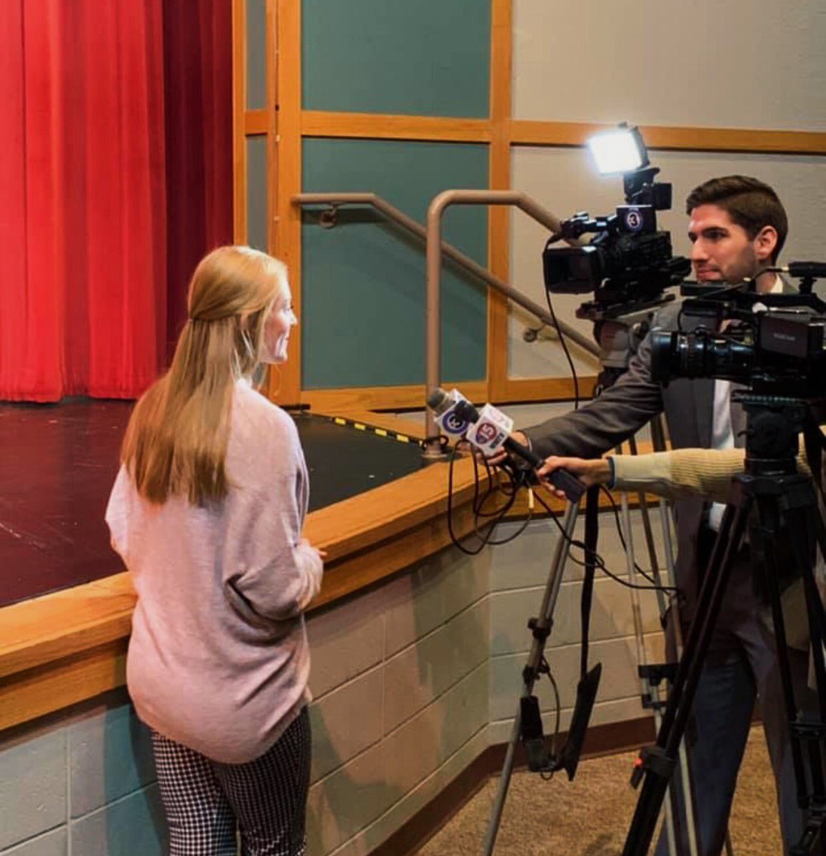 GraceQuade's tweet photo. Today I was honored to speak in front of my classmates, teachers, parents, and community members about the importance of peer-to-peer suicide prevention groups &amp; introduce Governor Tony Evers!! Thank you to Governor Evers for coming down to Milton to sign two important bills! https://t.co/6ms6NIhJKQ