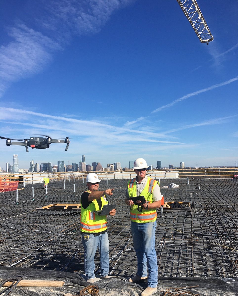 whiteconstcom's tweet image. #Technology makes #WCC's job sites safer, efficient, collaborative, and allows us to tackle complex projects.