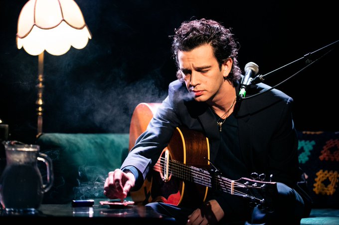 We have no choice but to stan forever: Matty Healy (@Truman_Black) performed <a href="/the1975/">The 1975</a> acoustic rarities live last night in Sydney to help raise funds for Bushfire Relief 🖤 cpdmn.com/37ZxGpk