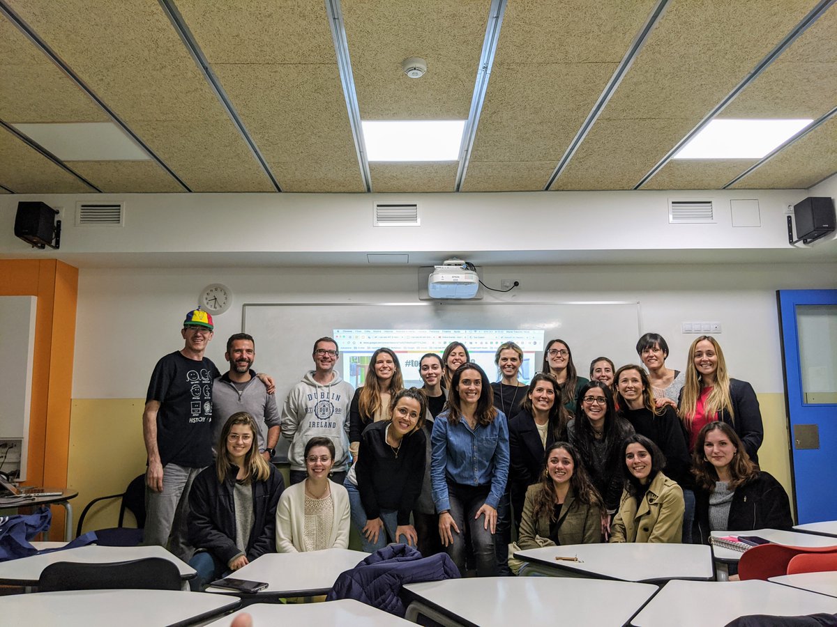 ManelTrenchs's tweet photo. Avui tercera i darrera convocatòria de #tornART a Mataró
Això de tenir exalumnes per un dia ha estat una experiència com a professor inolvidable
Never again! https://t.co/qOO3aQN5xJ
