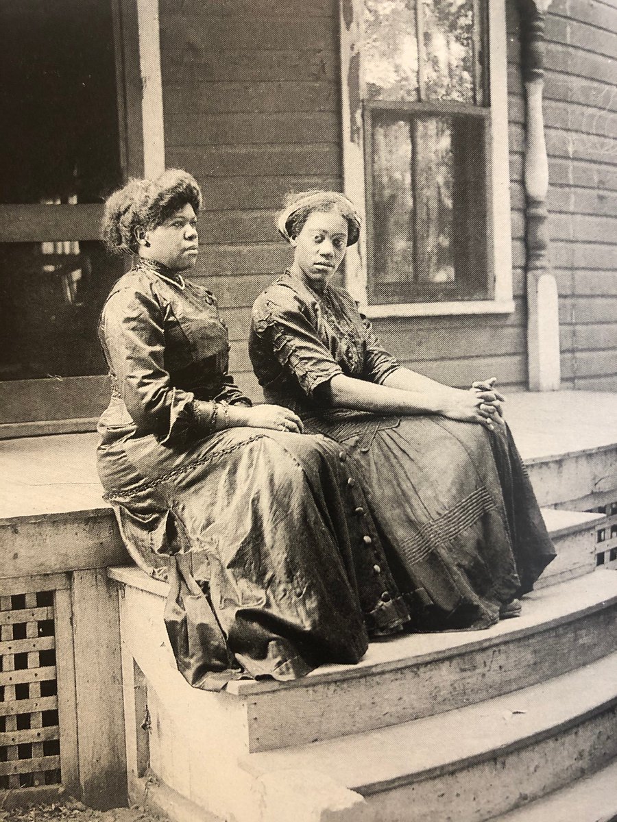 RuthmereMuseum's tweet photo. Happy African American History Month! We're sharing the stories of African American women in your family important to you - if you would like to share the story of a woman in your family, email abarbour@ruthmere.org or call (574) 264-0330. https://t.co/EYH5W5pXp3