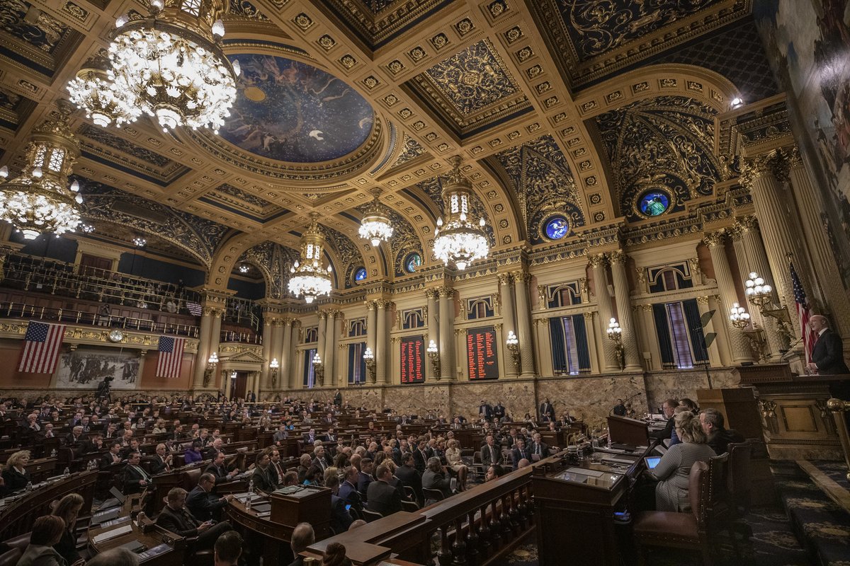 Governor Tom Wolf speaking in front of the General Assembly