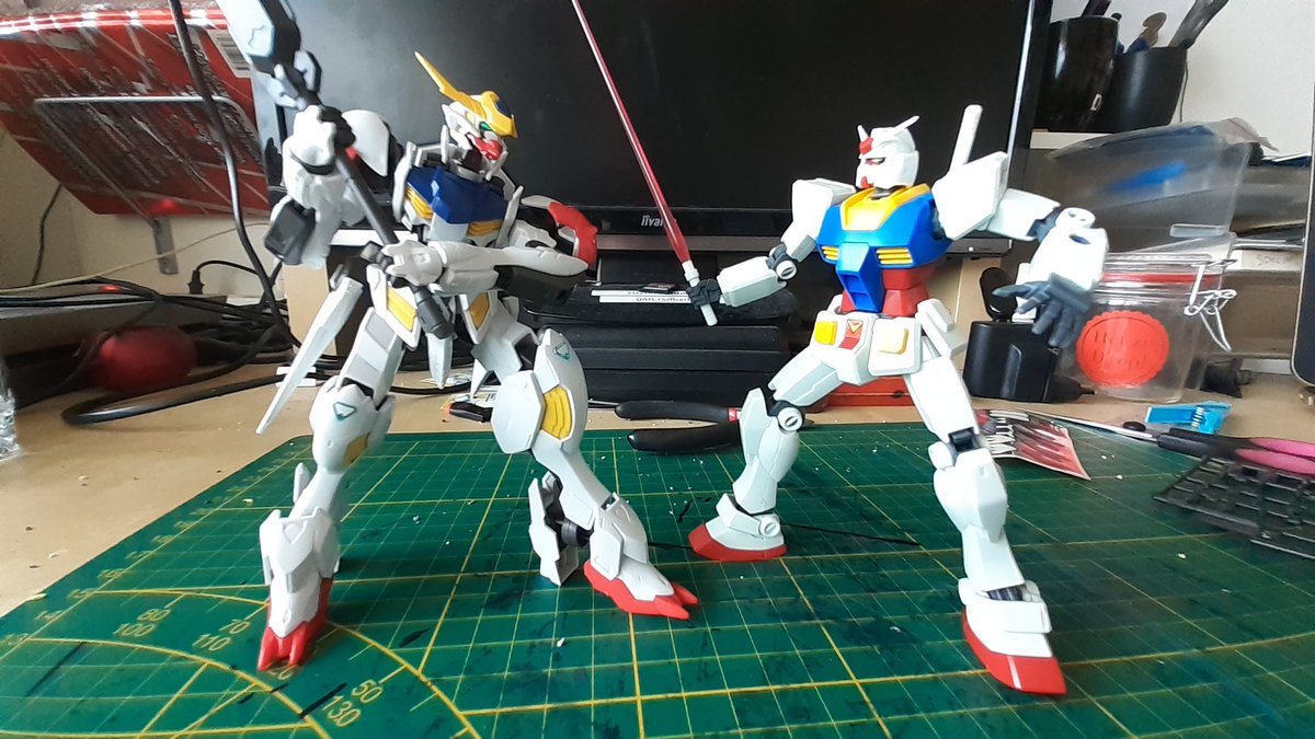JobbyFanClub's tweet photo. Nu new Gundam model kit! https://t.co/LZyYtyqMFU