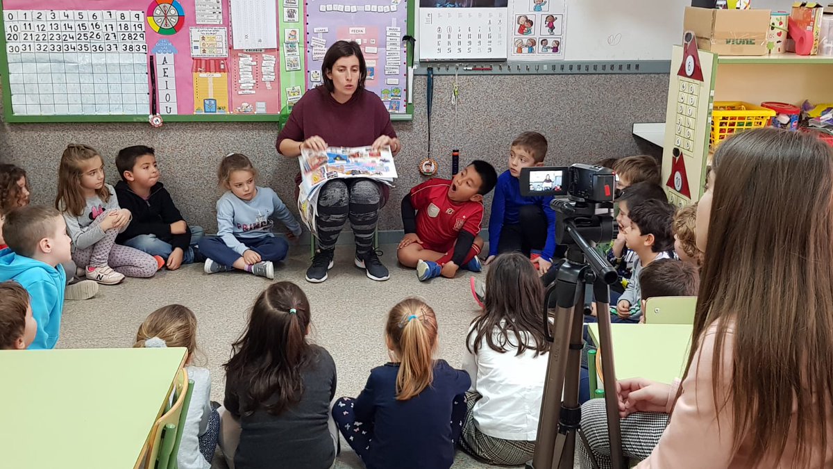 CeipFatas's tweet photo. @CeipFatas en una primera bonita  jornada del #mirayactua compartiendo #coeducacion con las compañeras del @ceipbasparaiso, CEIP Sancho Ramirez, CEIP Jerónimo Blancas y Tomás y CRA El Enebro.  Grandes actividades realizadas por las compañeras de Ed. Infantil para Eliminar Roles. https://t.co/HBc2IZUtLh