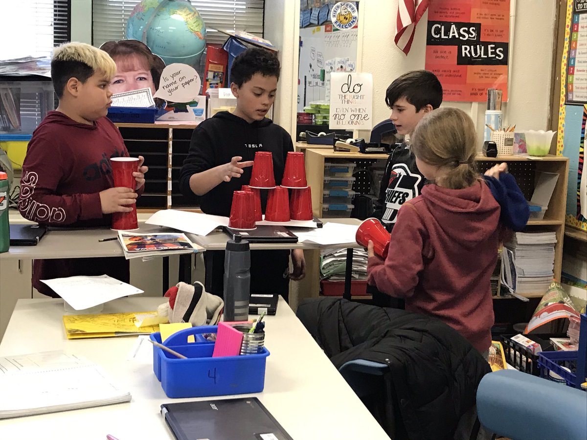 VBaxter4th's tweet photo. Thank goodness @CisforCarla @Todd_Lash taught us unplugged activities for unexpected network issues during coding club. #everydaycomputing #ignited205 @everydaycs @CSforALL @GoogleCSFirst https://t.co/c0P0wZE2P1