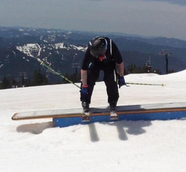 TormeyL's tweet photo. #boxslide https://t.co/tHbh4t8UzP