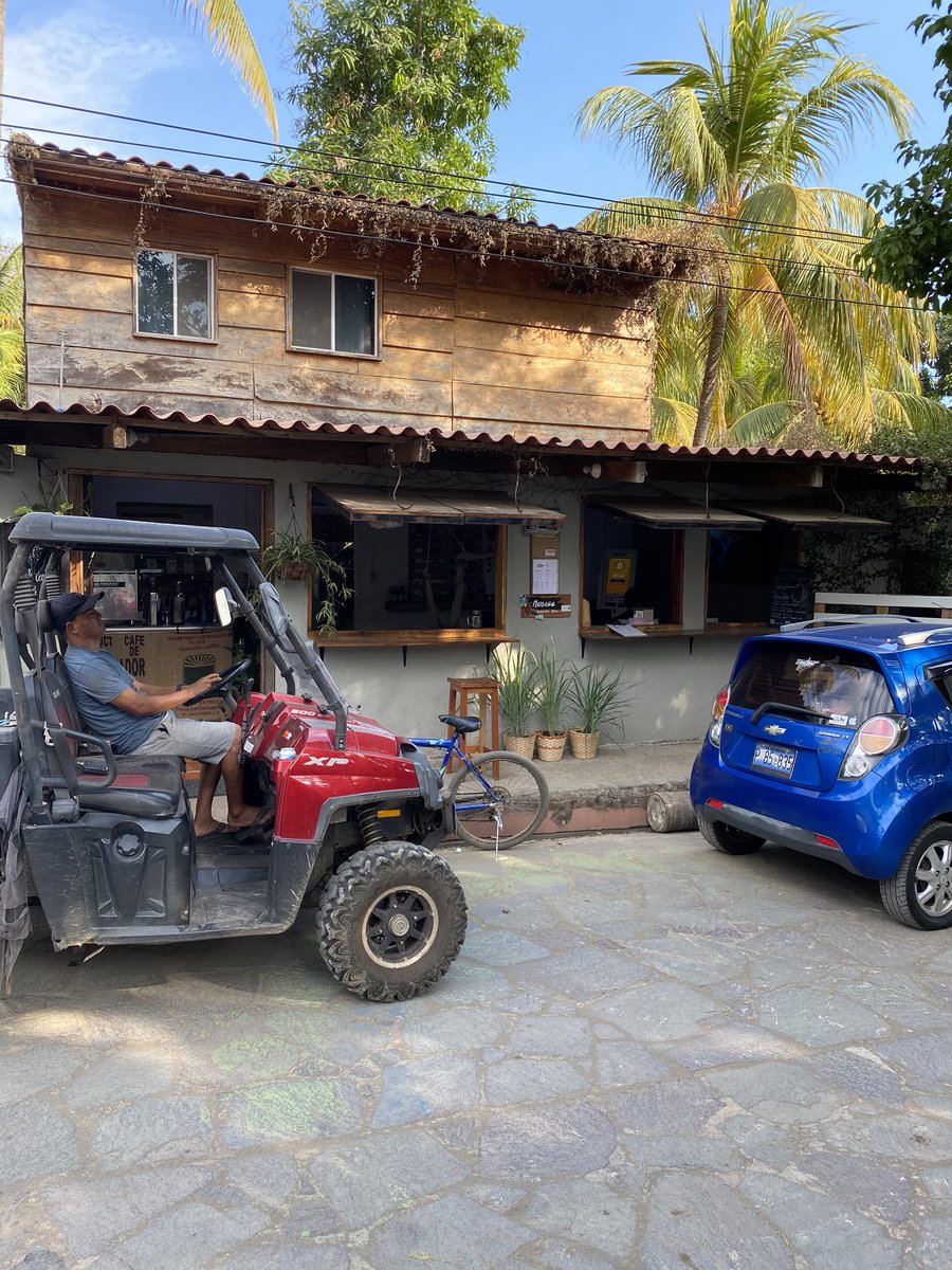 Bitcoinbeach's tweet image. First #Bitcoin ATM in #ElSalvador.  #ElZonte  @PeterMcCormack @costaviva_sv @nayibbukele #surfcity