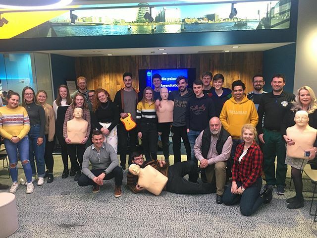 ucdsubaqua's tweet photo. CPR and chill
#bankofireland #pizzahut #savinglives https://t.co/Xj9Sd0JuN2 https://t.co/Bf1a748t03