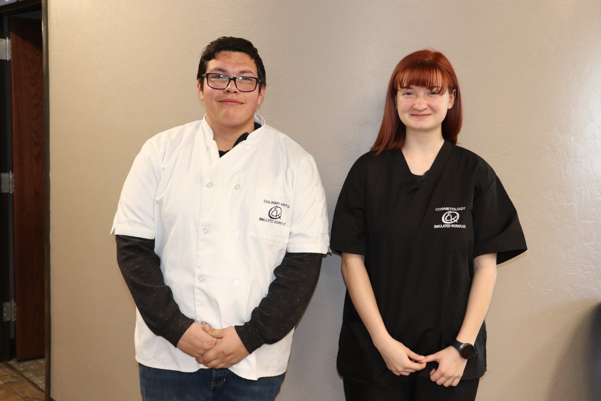 caddokiowatech's tweet image. Receiving the WorkKeys Gold are Marquis Nevarez (Binger) and Haylee Ingram (Hinton). #workkeys #mycktc #careertech