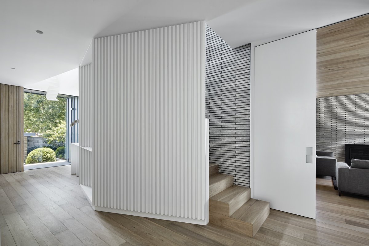 robertsonsbps's tweet photo. K91 bricks deliver a unique softness and wonderful texture to this elegant home in Armadale.
@petersentegl @inarcarchitects @peterclarkephoto @lba_construction
#robertsonsbuildingproducts #bricks #petersentegl #petersenbricks #K91bricks #architecture #handmadebricks #archi https://t.co/5r2yvbjIu0