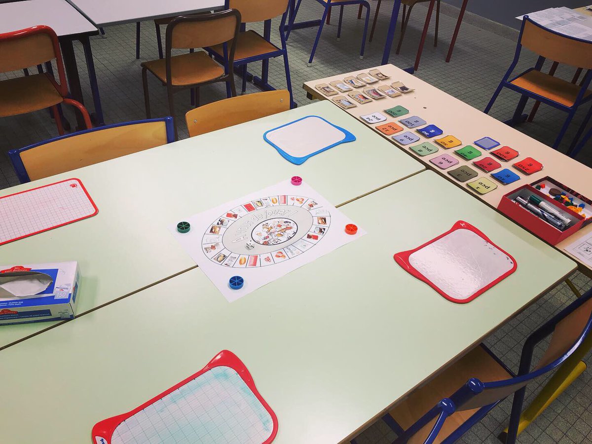 Sand0831's tweet photo. Atelier Oucuipo Apprendre sous la contrainte du JEU #cuisine #inclusion 
#ULIS #CAPAPR
#jeusociete 
#pedagogieinnovante 
#nouveaujeu #math #conversion #apprendre 
#identifier #mémoriser #réfléchir #comprendre 
#réussir #accompagner 
#lovemyjob👩🏻‍🍳@PortailPedaTlse  @cardie_tlse https://t.co/nadmXtj6Gj