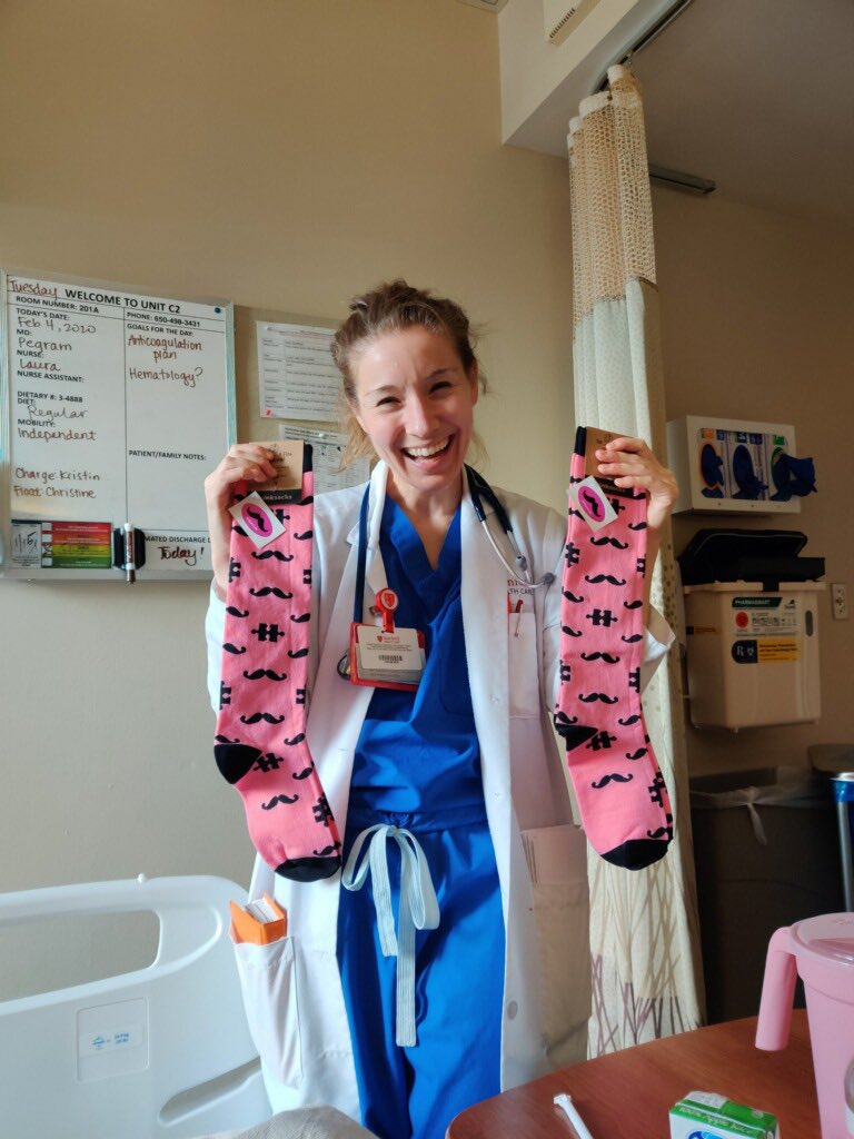SarcomaNinja's tweet image. In celebration of World #Cancer Day we gifted #pinksock @StanfordMed.  After 5 nights here Dan’s port removed! 🙏🏻 to all the kind staff for their care and ❤️💖 @KristenGanjoo is 🧨 @StanfordCancer 🎷🥇
