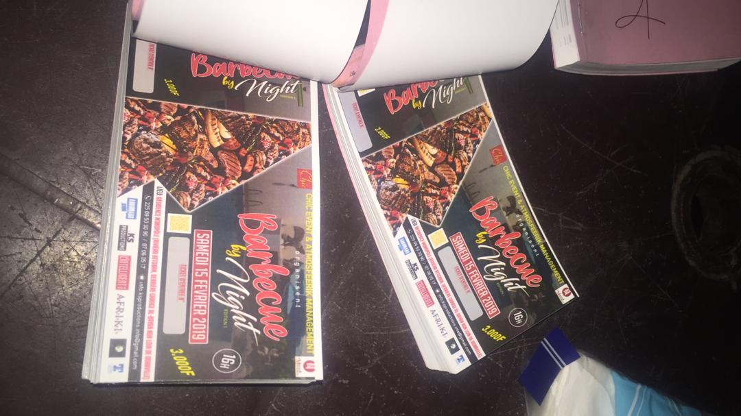 AttinMiesssan's tweet photo. [#Event] Barbecue By Night 😍🔥🥓🥩🍖!!!

🗓 DATE : Sam 15 Fév
📌 Résidence Monopole
⏱16h, au tour d’une piscine.
💵  3.000 F
📱78070500 / 582179 51

#BBN #PiscineParty #Jeux #Gastronomie #Angre #Show #AttinMiessan #CM #CIV225 #Barbecue #BarbecueByNight #Abidjan #Cocody https://t.co/hqq6zixxWQ