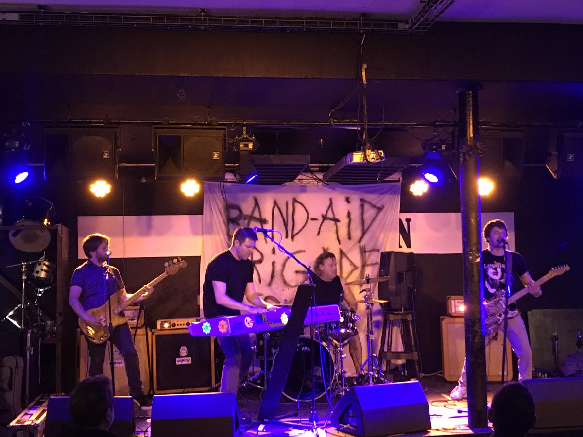 These motherfuckers are killing it right now. <a href="/BrigadeBandaid/">Bandaid Brigade</a>