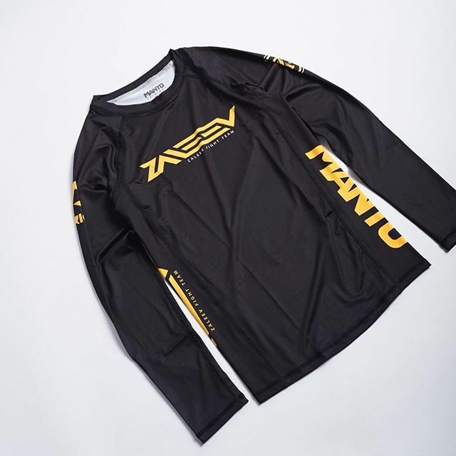 zaleev's tweet photo. Скоро... спасибо @manto_original и @arion_sportswear 
#grappling #bjj #zaleevteam #mma #грэпплинг https://t.co/SmKWmW1mk6 https://t.co/tXjXtKJuHc