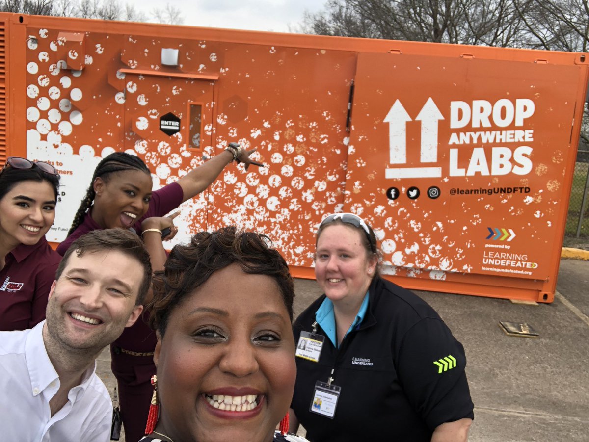 petecarter3's tweet photo. We are so excited that we were able to contact @LearningUNDFTD and get their Drop Anywhere mobile labs on our campus! We will focus on those tough Science TEKS with our scholars! @TeamHISD @KeyMS_Cougars @HISD_SecSci @STFullmighter #MaketheplanWorktheplan https://t.co/txmaX91abp