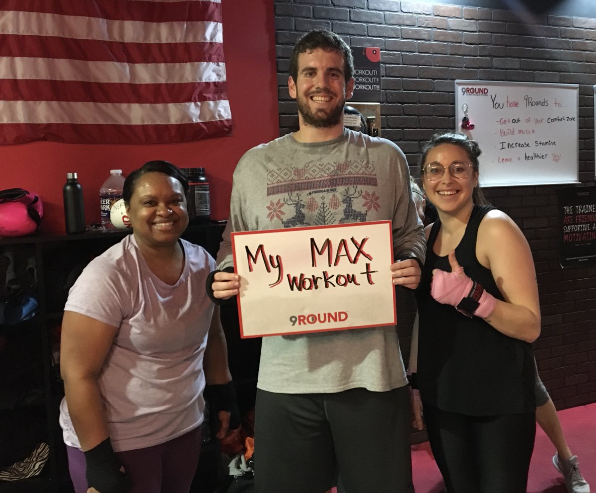9RoundCville's tweet photo. 9Rounders crushed the Max Out workout today! A lot of sweating and smiling!
#9roundstrong #charlottesville #fitfam https://t.co/oDHFC5AzQl