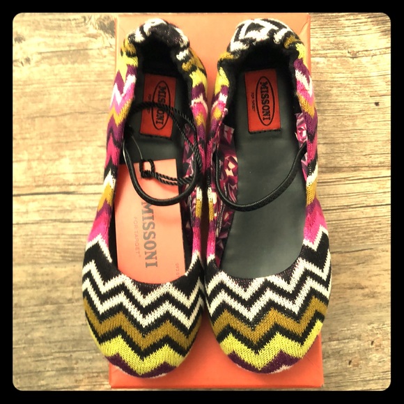 MommiesFreebies's tweet photo. So good I had to share! Check out all the items I'm loving on @Poshmarkapp #poshmark #fashion #style #shopmycloset #missonifortarget #miniboden: https://t.co/qydowdPptD https://t.co/s2w1cRwZd7