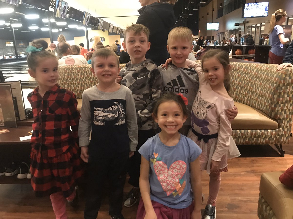 veropeteacher's tweet photo. #PhysEd #Bowling night at The Summit in Windsor to culminate our bowling unit ๐ณ So much fun with friends & family. My students and families are the best! โค๏ธ
#PlayAtTheSummit
#TozerCubs
#Joy
#MyWhy
#MyPassion
@Weld4 https://t.co/sJn6b3OyI6