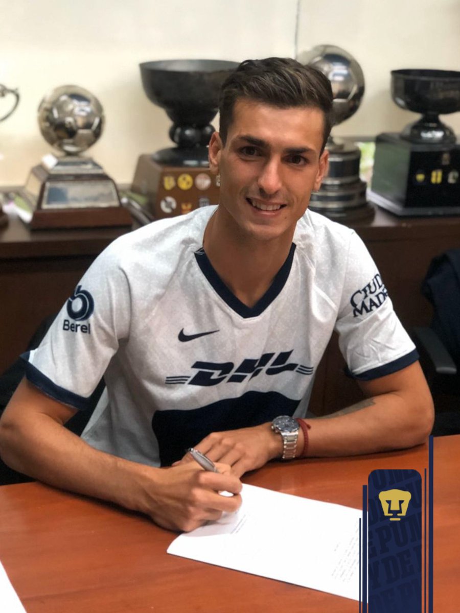 PumasMX's tweet photo. ¡Bienvenido a tu nueva casa, Juan Dinenno!

Nuestro refuerzo para el #Clausura2020 ya porta con orgullo nuestros colores. ¡Goya!

#SoyDePumas https://t.co/mbwrQVjRt0