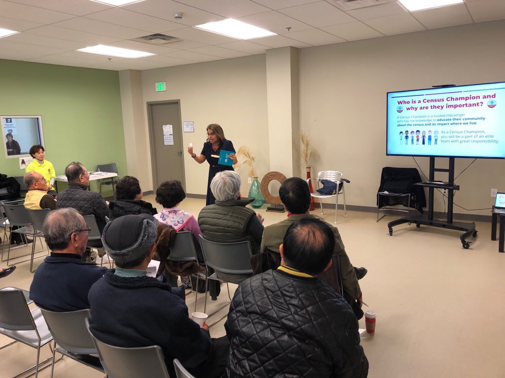 _ACLAMO_'s tweet photo. Census Champion Training in English β
. Our North Penn Commons Census 2020
Team in partnership with the MontcoPACounts Complete Committee coordinated another champion training today! It was such a wonderful event! #NPCC2020 #Census2020 #ACLAMOCensus2020 #KAAGPCensus2020 https://t.co/82z1QnzQiD