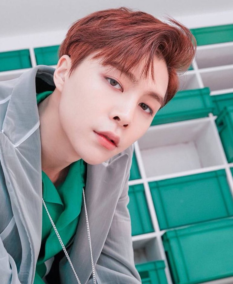 NCT’s Johnny @jhnsuhh