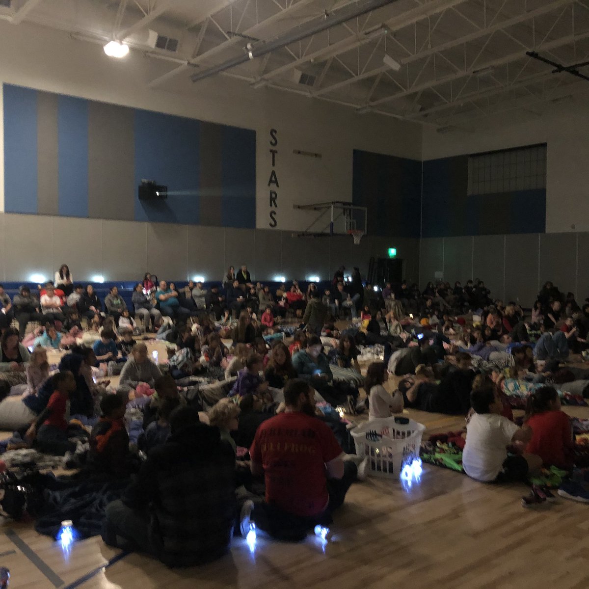 Movie night!   Let’s watch RIO!
#ReachRiseShine