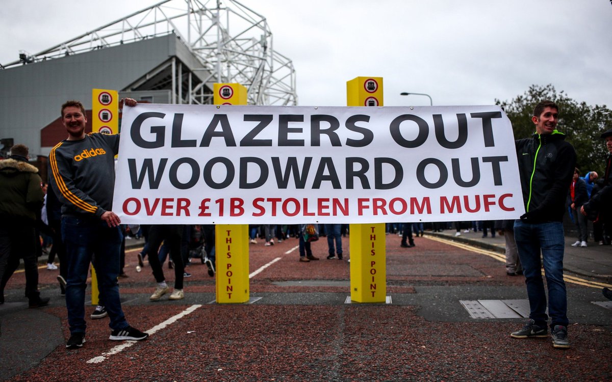 RedDecode's tweet photo. American football franchise Tampa Bays Buccaneers under Glazers have endured the worst decade in their history, suffered 100 defeats, gone through 5 head coaches, two general managers &amp; failed to make a single play-off appearance #MUFC  #GlazersOut https://t.co/1BdkmxmMyY