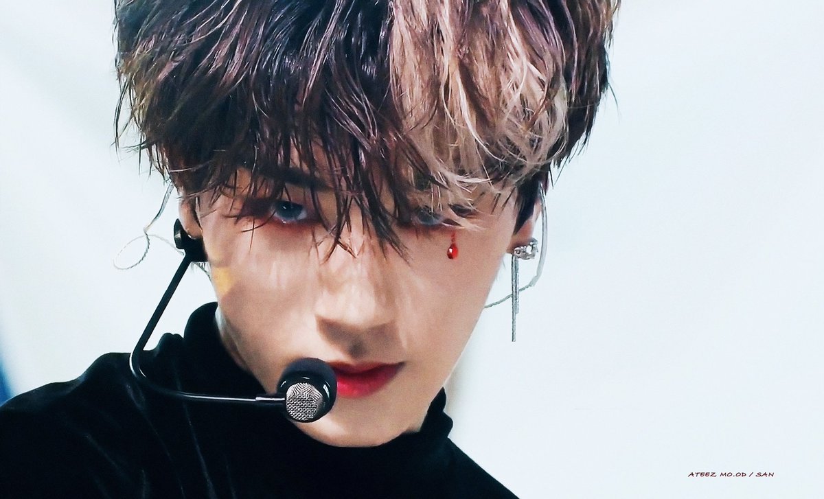 Bia 👑 #ATEEZ⚓ BL 💕 tweet media