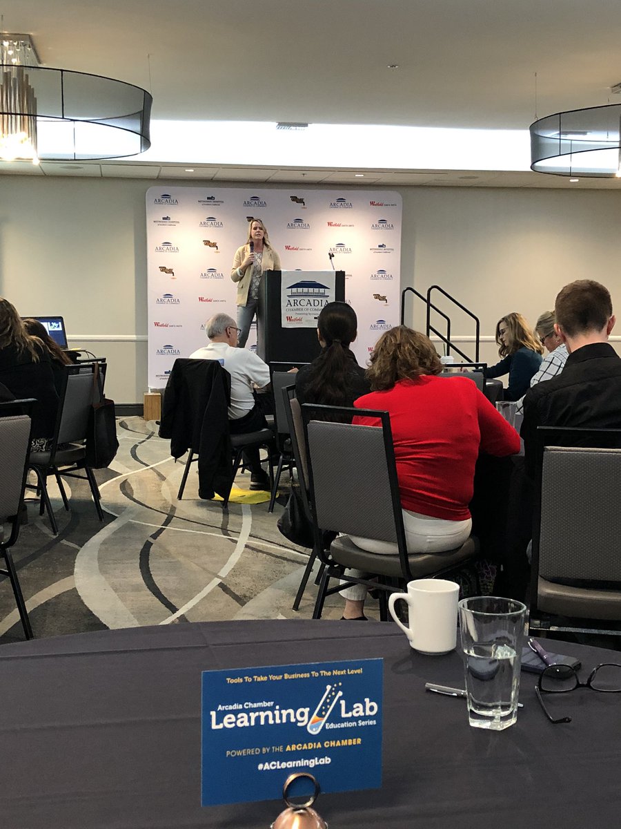 ArcadiaChamber's tweet photo. Guests learned plenty at yesterday's Learning Lab, hearing from speakers on how to use social media to your business' advantage. Thank you to our presenters from @KWSMTeam , @FoothillCU , @TCdentalcare , & SocialNetworx ππΌ
#aclearninglab #arcadiachamber #alwayslearning #arcadia https://t.co/Lozl4hrVjC