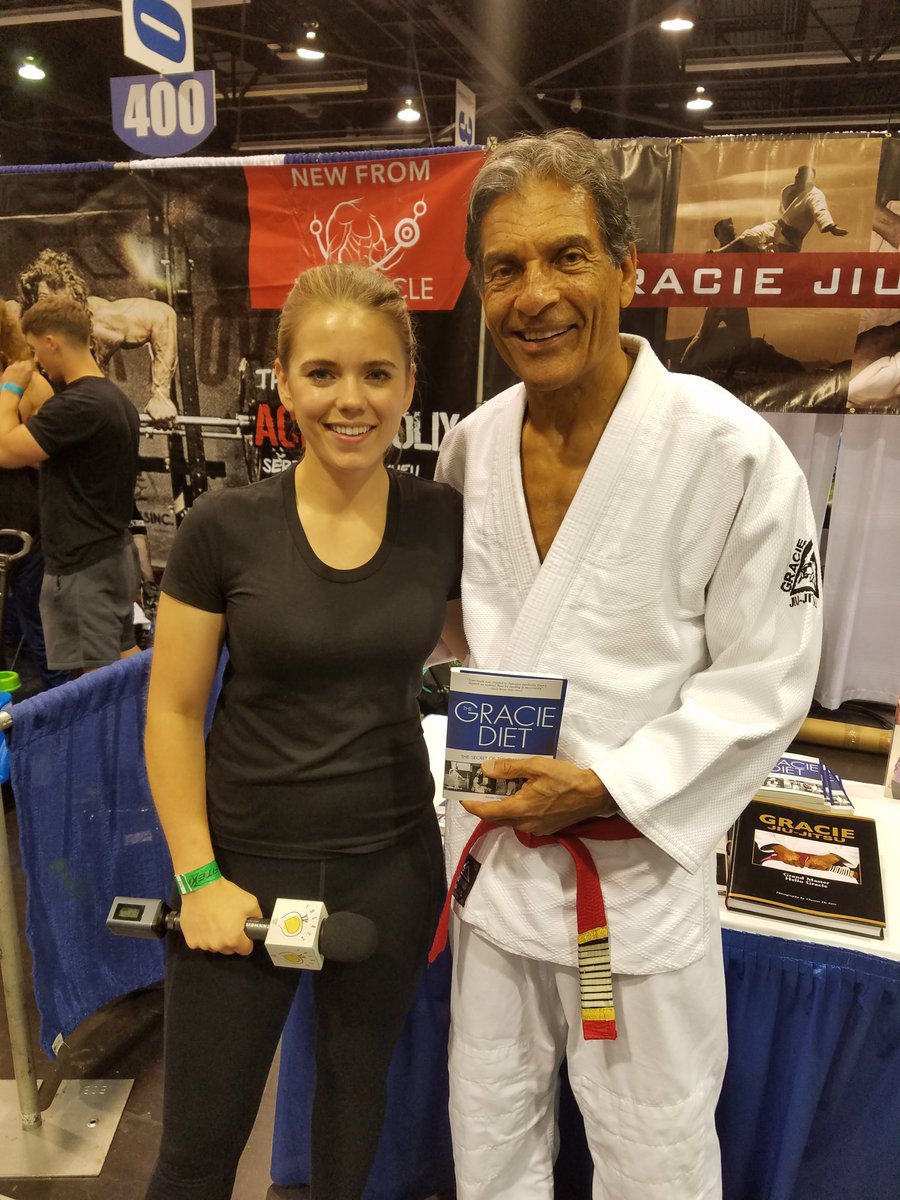 IdeateTV's tweet photo. #throwbackthursday with legendary
@roriongracie one of the founders of #ufc from the
@thefitexpo #fitexpo We look forward to all the competition and #fitness opportunities this weekend Jan25-26 in LA. https://t.co/NN0a9UgJT6