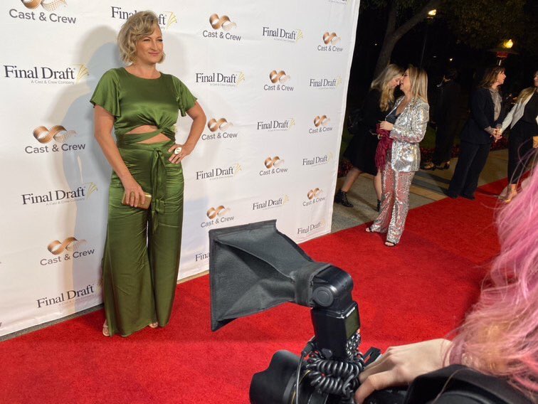 TheRealZoeBell's tweet photo. 🥂 #FinalDraftAwards Night made awesome by: @leaveherwilder @MsLieberkind @kala_guess #zoeandmorgan #haleymalouf @tashinja @allison @Allison2Names @finaldraftinc @MadelynHammond and of course, #Qt 💖
#FdAwards #OnceUponATimeInHollywood #OUATIH #Quentintarantino https://t.co/MAiHZoJdzU