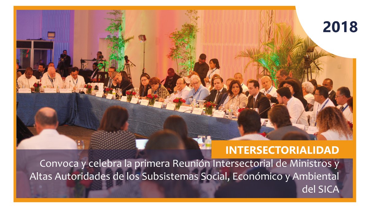 SGSISCA_SICA's tweet photo. #CIScondecoraAMargarita
En este espacio político, la Dra. Margarita Cedeño promovió la formulación de la #PSIR_SICA y la importancia de la articulación de esfuerzos para el cumplimiento de la #ARIPSIP.
@ViceRDo @gabsocialRD https://t.co/yACFYvQbi9