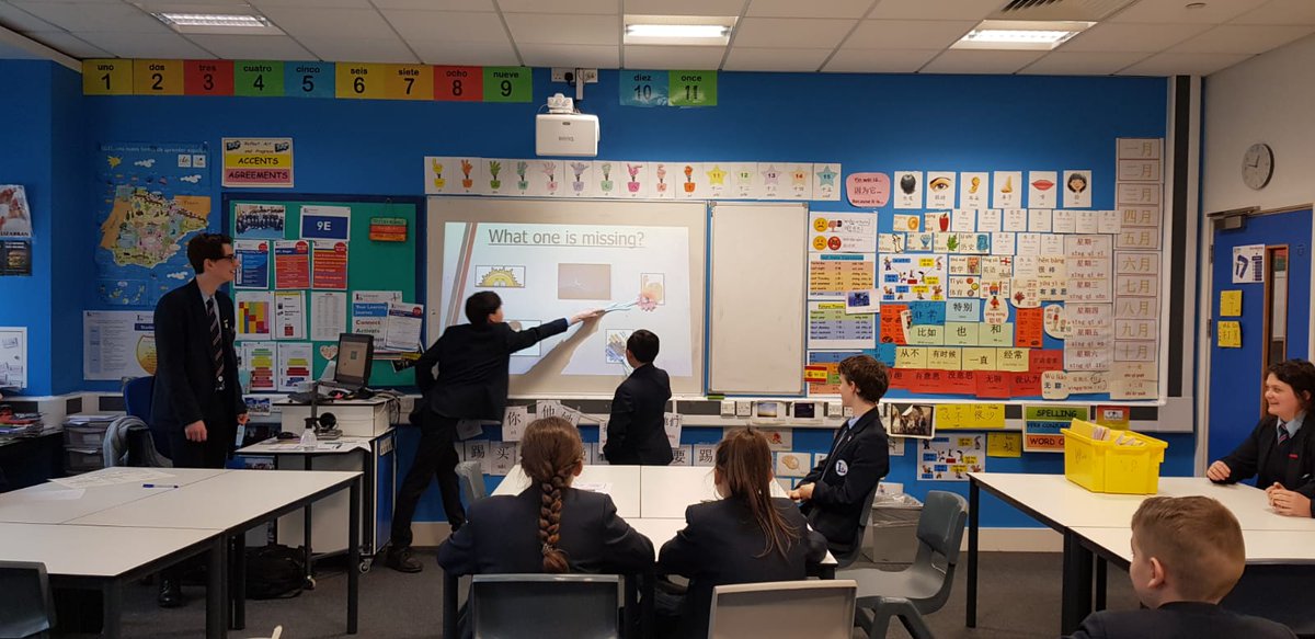 LHS_MFL's tweet photo. Well done to Michael our Y10 language ambassador for a great start to Russian club today! 🇷🇺 #languagelearning #MFL #bilingual #mfltwitterati https://t.co/fzsrlwC2Yg