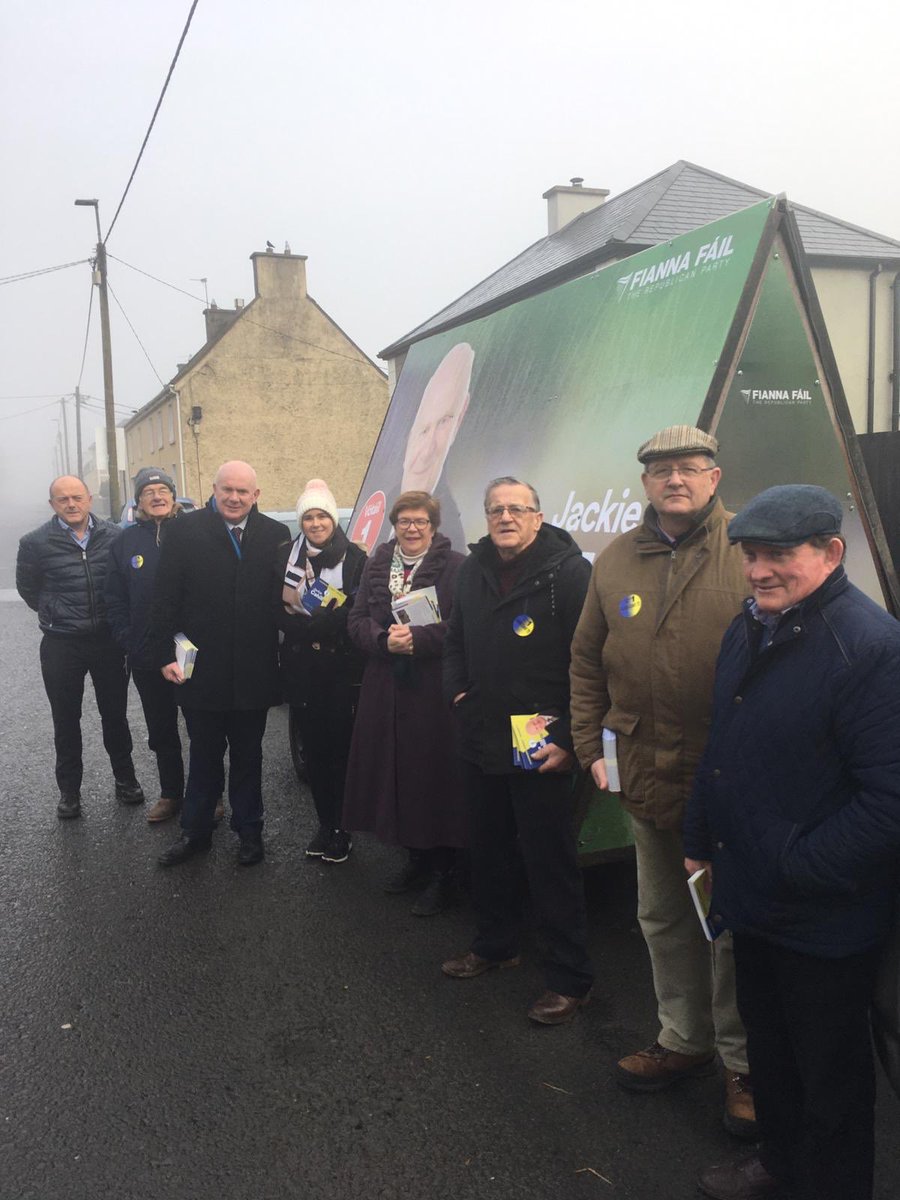 jackiecahillff's tweet photo. Thanks to the lads in Toome for a big turnout in the fog this morning.
Jackie
#votebackjack #Tipperary #Irelandforall #GE2020 #VoteJackieCahillNo1 https://t.co/GhuKsZXCIM