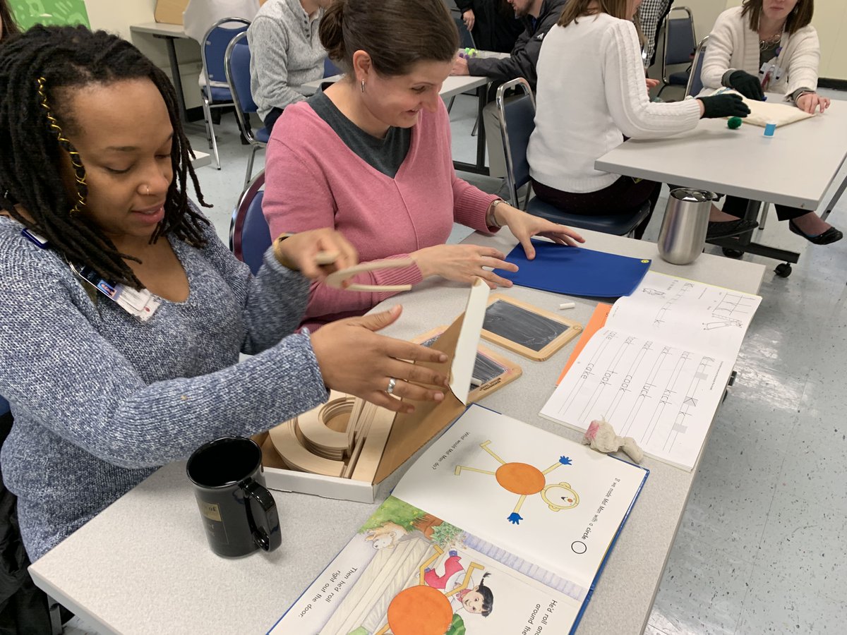 UthscP's tweet photo. A group of UTHSC Leadership Education in Neurodevelopmental and Related Disabilities (LEND) students learned all about occupational therapy today! https://t.co/wZzvehkcnf