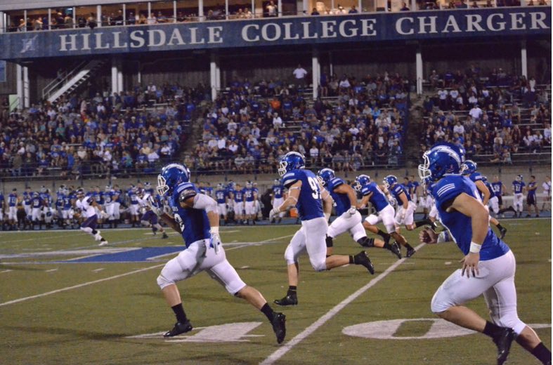 MPalicke's tweet photo. Blessed to receive an offer from Hillsdale College! @Hillsdale_FB https://t.co/7Xe0RkpywE