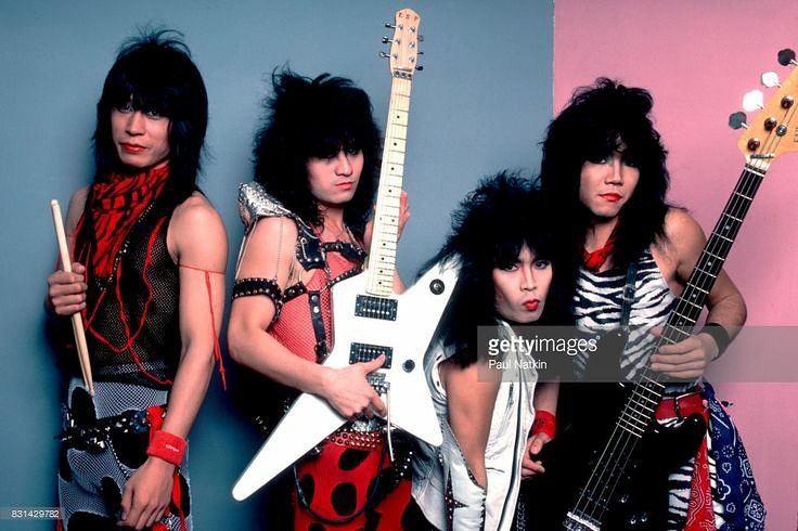 俺がおすすめするバンド LOUDNESS 左から樋口宗孝(Dr.)高崎晃(Gt.) 二